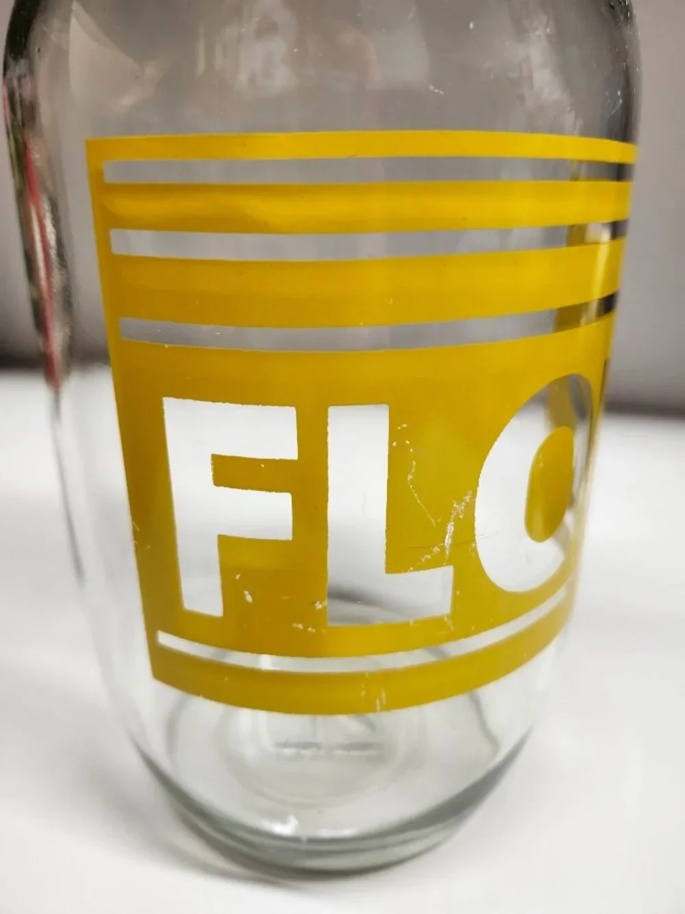 Bright Yellow Flour Canister w/Lid 2 Liter, 10